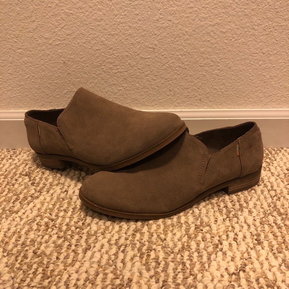 Toms shoes